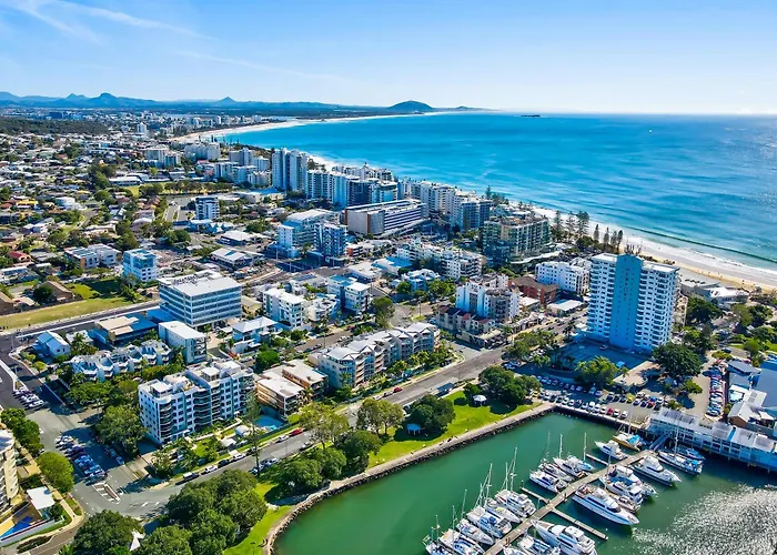 Salty Kisses @ Riverdance - 3 Bedroom Apartment
